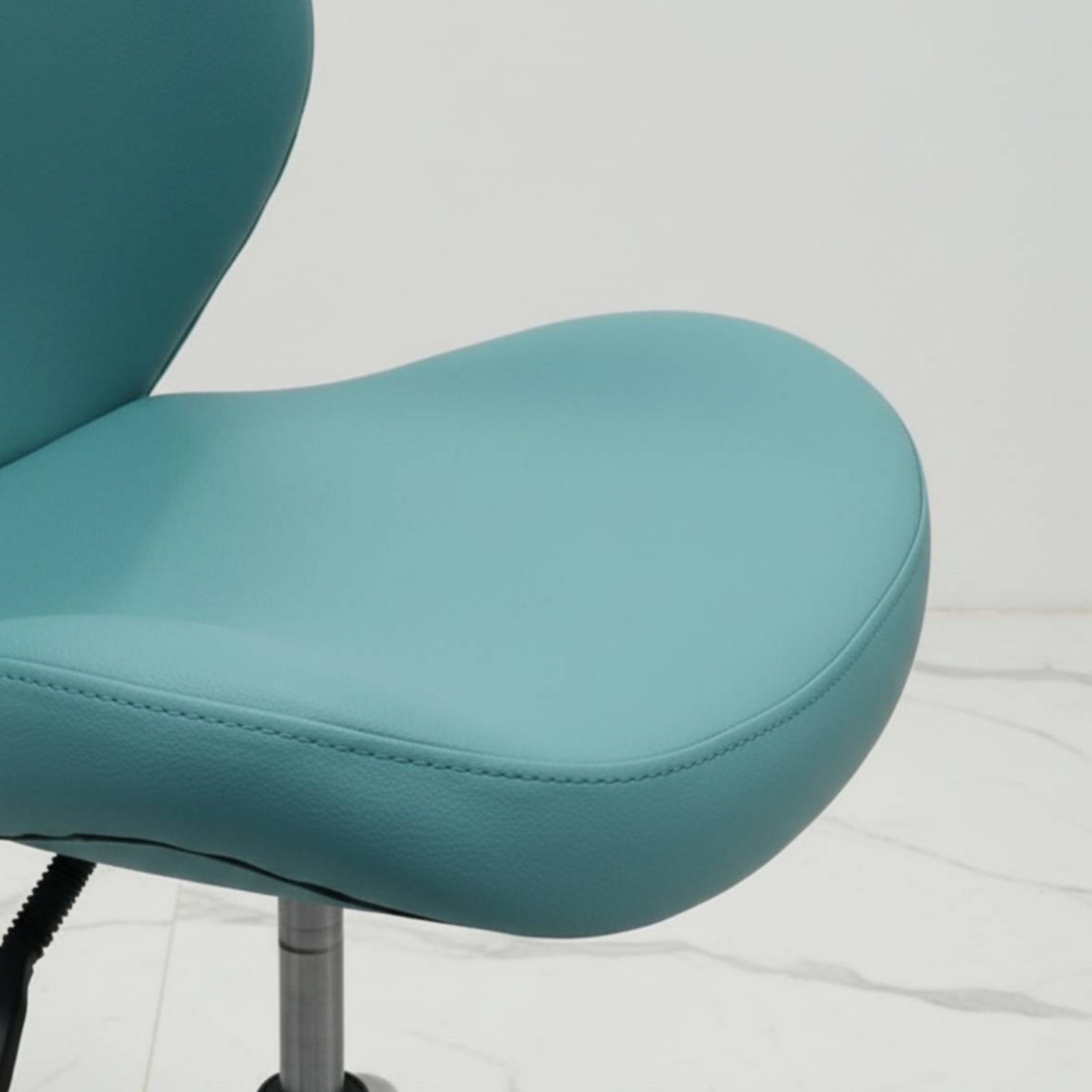 의자 커버가 있는 회전 의자, 쿠션 처리된 회전 책상  - Office Chair 리뷰 및 가격