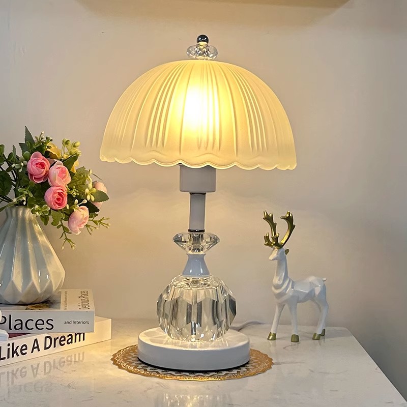 크리스탈 책상 램프 고급 패션 심플 침실 침대 옆 램프 - Desk Lamp 리뷰 및 가격